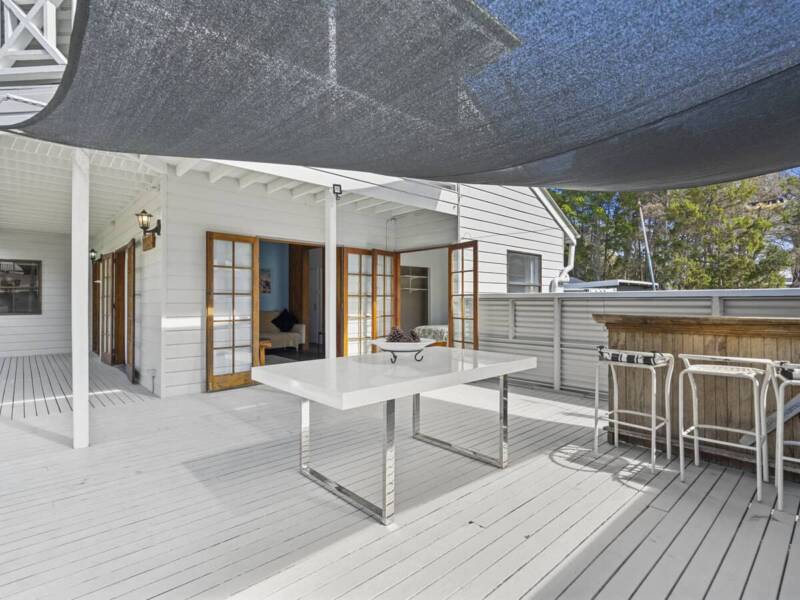 96 Goondool Street, Kooringal, QLD 4025 Australia