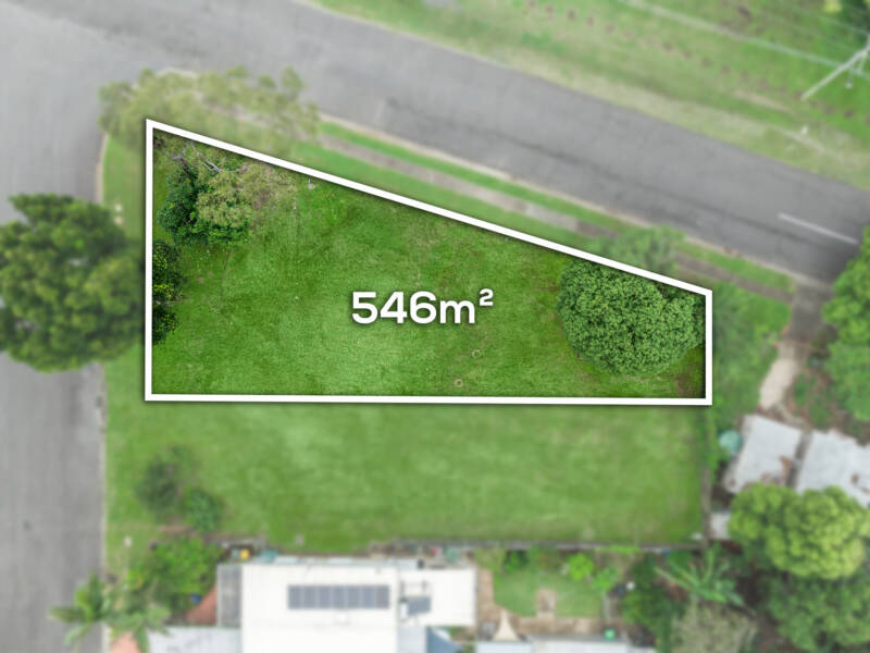 68 Bowering Street, Lota, QLD 4179 Australia