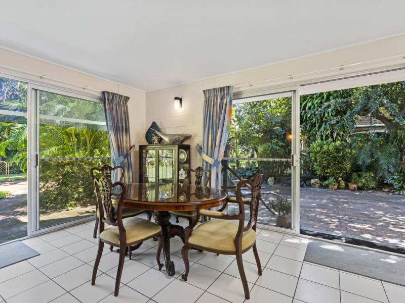 31 Kooringal Esplanade, Kooringal, QLD 4025 Australia