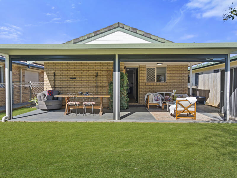 15 Daniel Street, Lota, QLD 4179 AUS