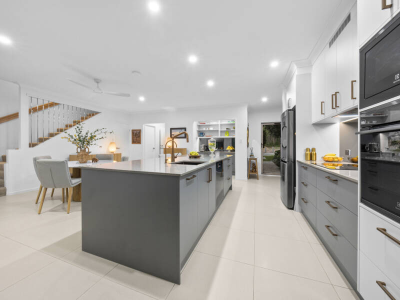 27/312 Manly Road, Manly West, QLD 4179 AUS