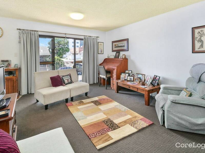 2/88 Akonna Street, Wynnum, QLD 4178 Australia
