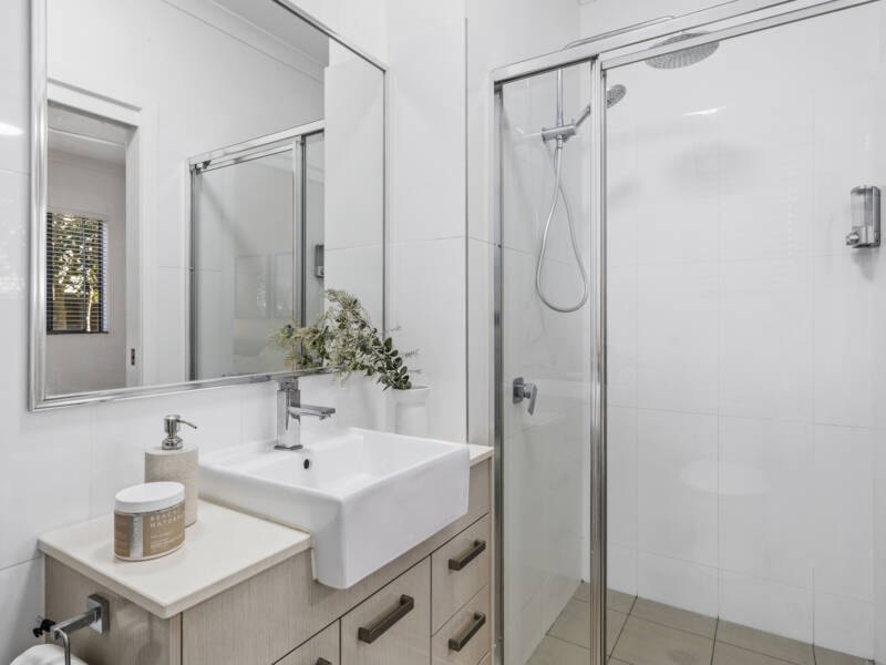 1/12 Drayton Terrace, Wynnum, QLD 4178 AUS