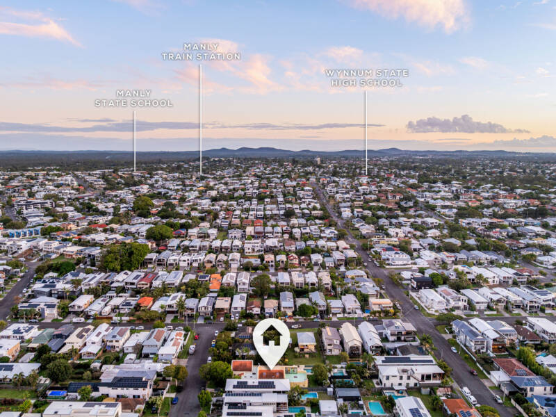 19 Earl Parade, Manly, QLD 4179 AUS
