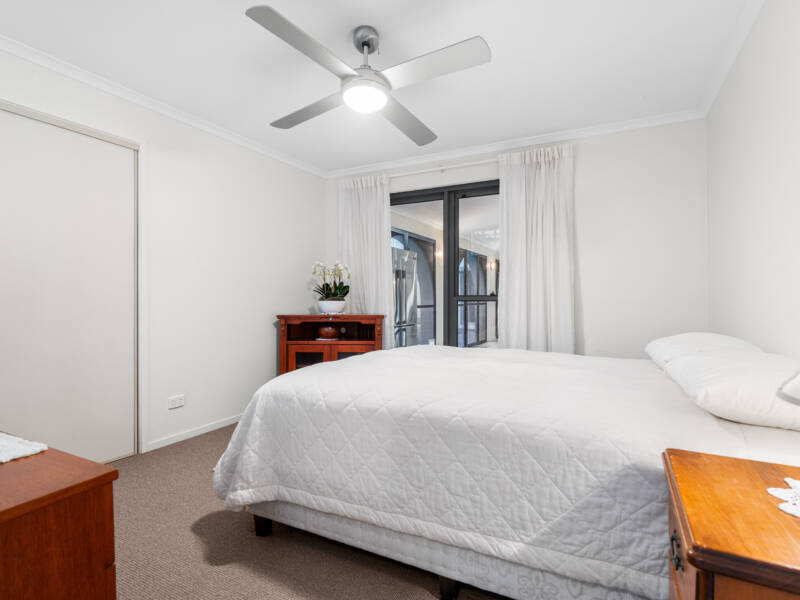 19 Earl Parade, Manly, QLD 4179 AUS