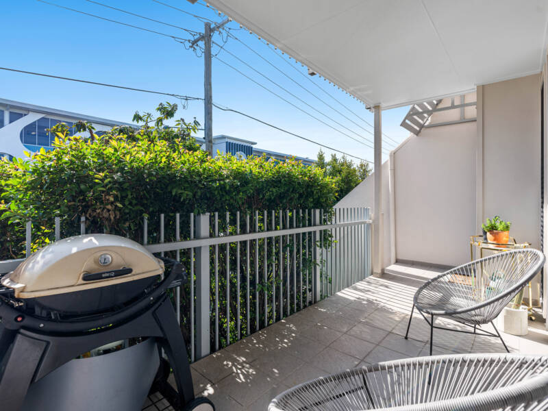 6/5 Daniells Street, Carina, QLD 4152 Australia