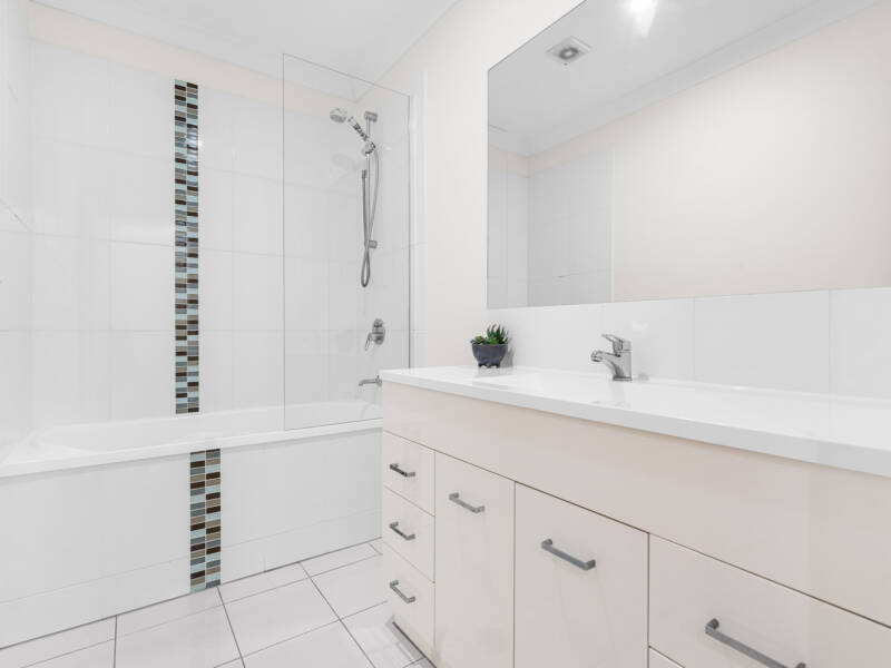 6/5 Daniells Street, Carina, QLD 4152 Australia