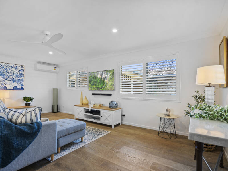 15 Daniel Street, Lota, QLD 4179 Australia