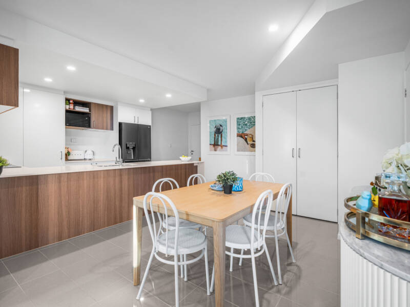 Level 2/13/70 Bay Terrace Terrace, Wynnum, QLD 4178 AUS
