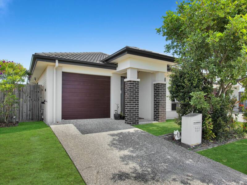 227 Darlington Drive, Yarrabilba, QLD 4207 Australia