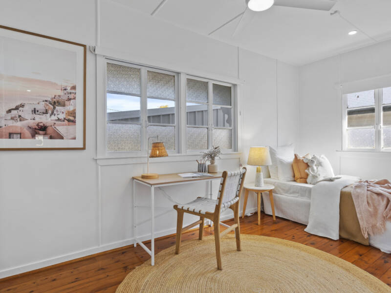 11 Haig Street, Wynnum West, QLD 4178 AUS