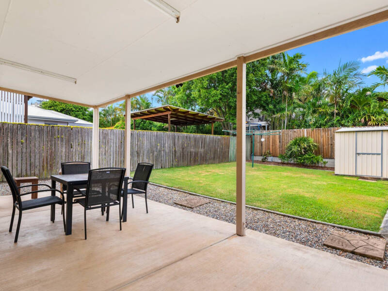 42 Carnation Road, Manly West, QLD 4179 AUS
