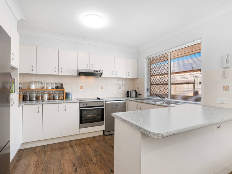 8/81 Network Drive, Wynnum West, QLD 4178 AUS