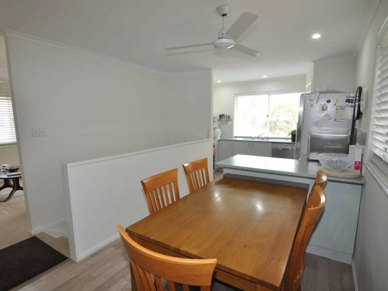 14a Oakley Street, Manly, QLD 4179 Australia