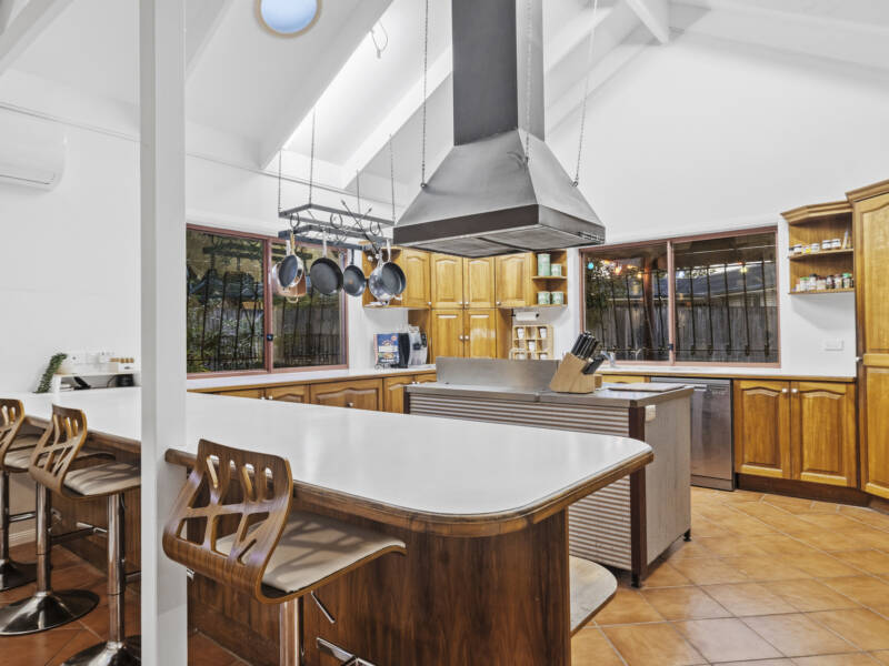 12 Schooner Circuit, Manly West, QLD 4179 AUS