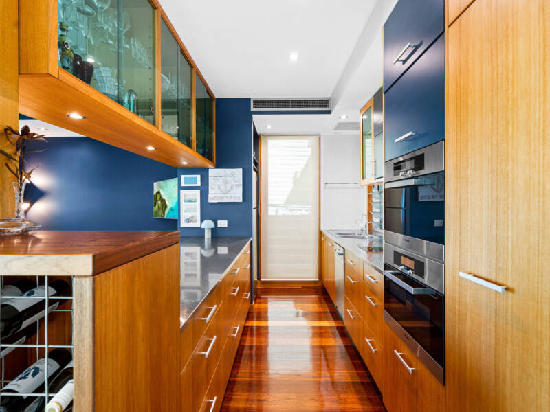 65 Wynnum North Road, Wynnum, QLD 4178 AUS