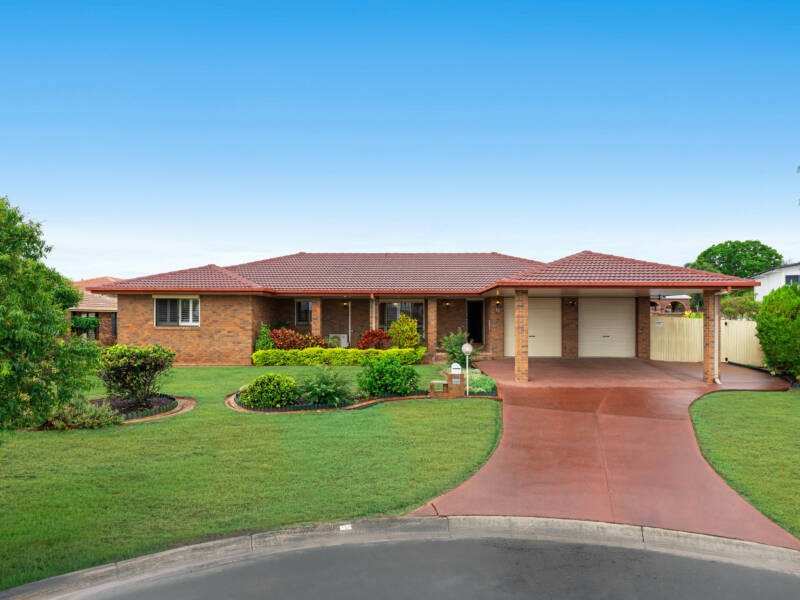 12 Wallen Place, Wynnum West, QLD 4178 AUS