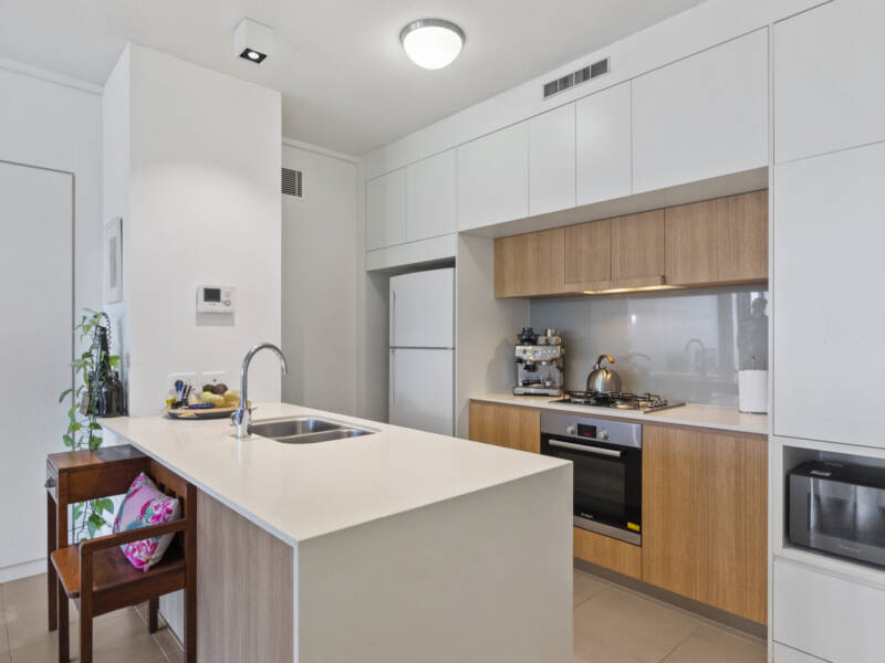 2408/118 Parkside Circuit, Hamilton, QLD 4007 AUS