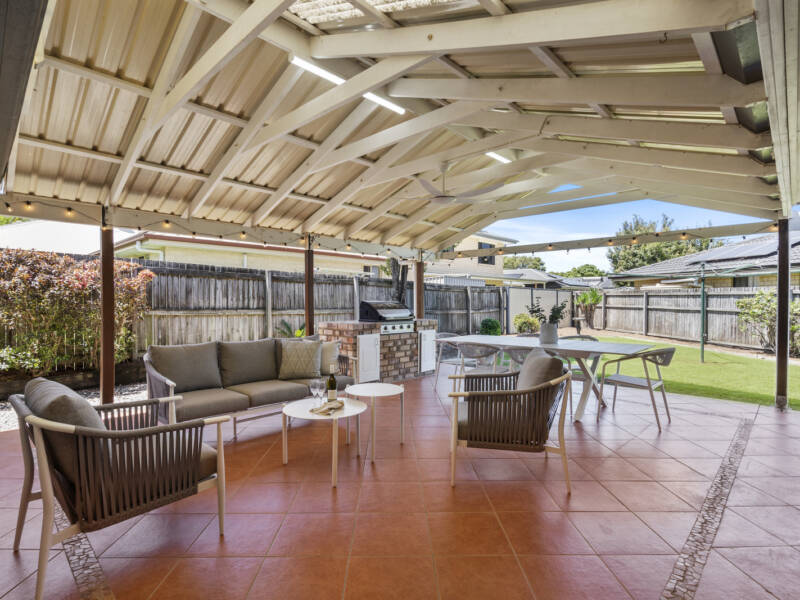 35 Macadamia Street, Wynnum West, QLD 4178 AUS