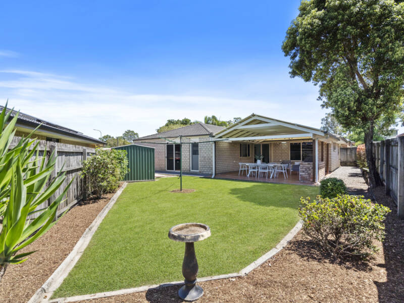 35 Macadamia Street, Wynnum West, QLD 4178 AUS