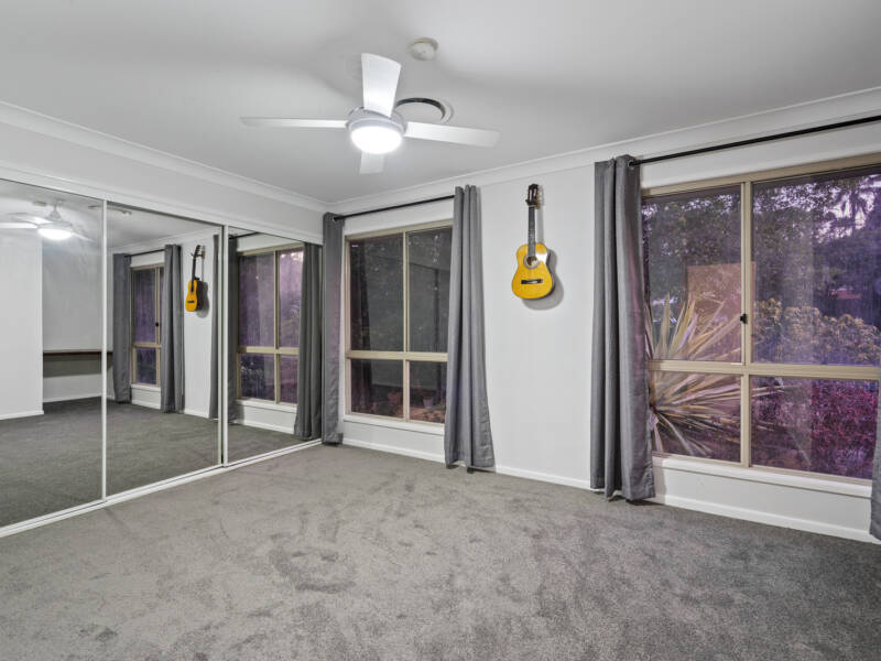 15 Primrose Parade, Wynnum, QLD 4178 AUS