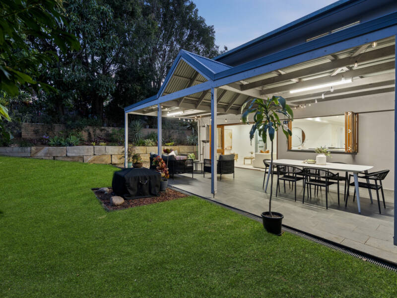 15 Primrose Parade, Wynnum, QLD 4178 AUS