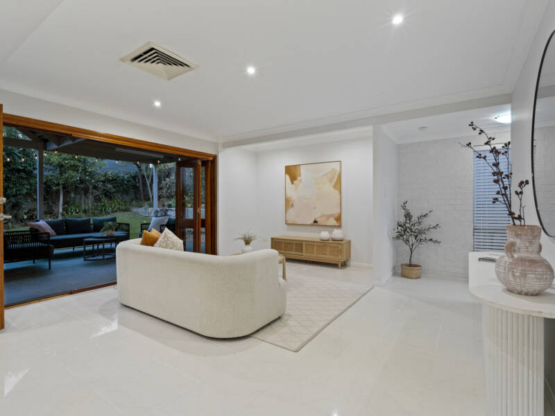 15 Primrose Parade, Wynnum, QLD 4178 AUS