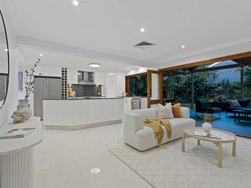 15 Primrose Parade, Wynnum, QLD 4178 AUS