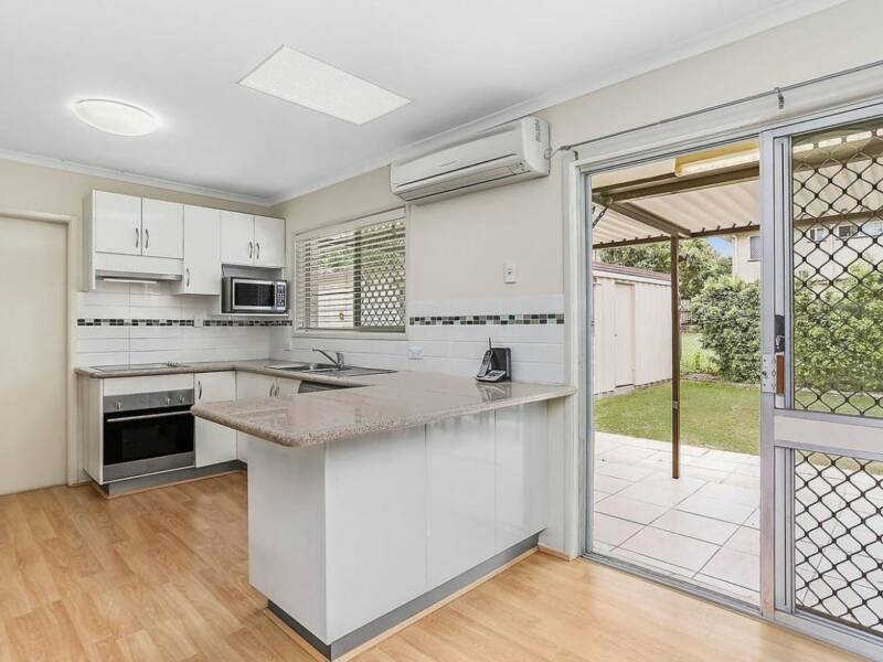 61 Radford Road, Manly West, QLD 4179 Australia