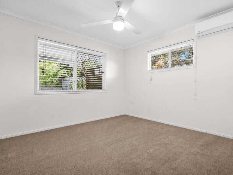 14a Oakley Street, Manly, QLD 4179 Australia