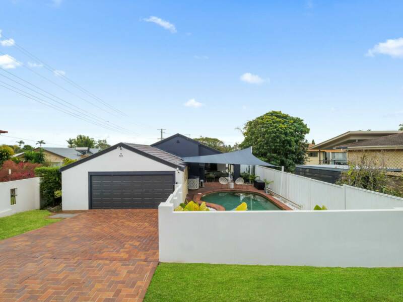 16 Lyrian Street, Manly West, QLD 4179 Australia