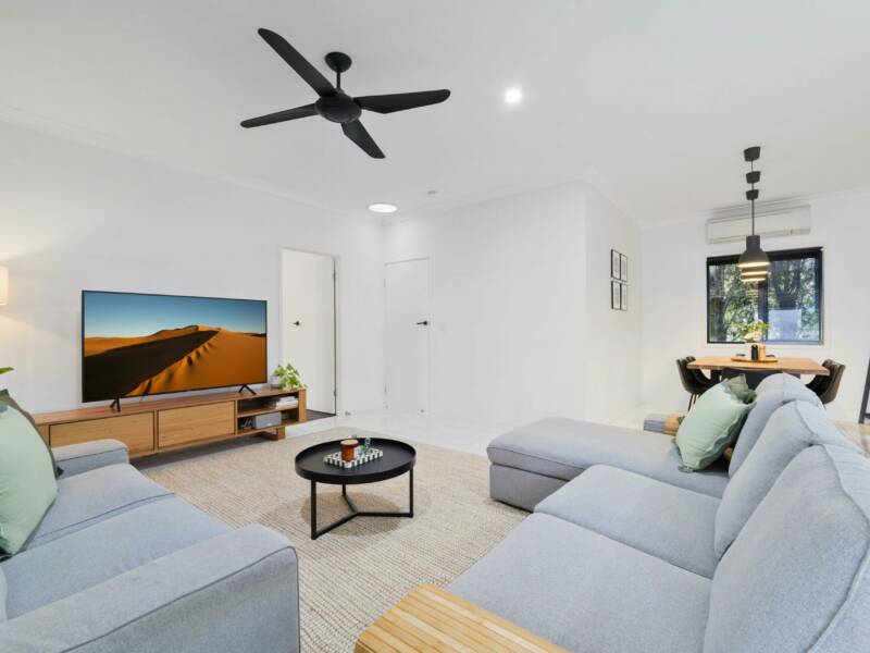 16 Lyrian Street, Manly West, QLD 4179 Australia