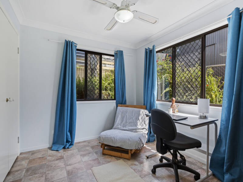 102 Greta Street, Manly West, QLD 4179 AUS