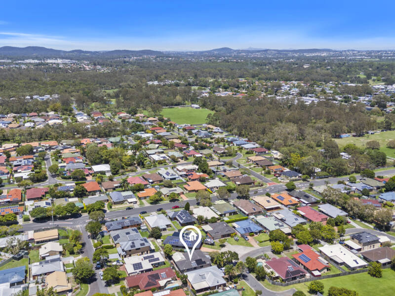 35 Macadamia Street, Wynnum West, QLD 4178 Australia