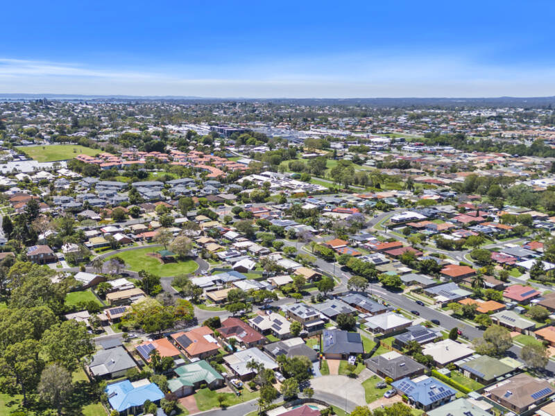 35 Macadamia Street, Wynnum West, QLD 4178 Australia