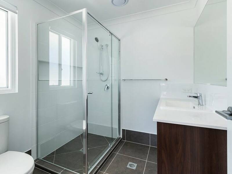 52 Hindes Street, Lota, QLD 4179 Australia