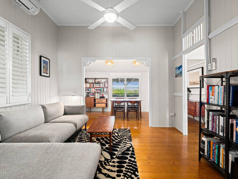 39 Gordon Parade, Manly, QLD 4179 AUS