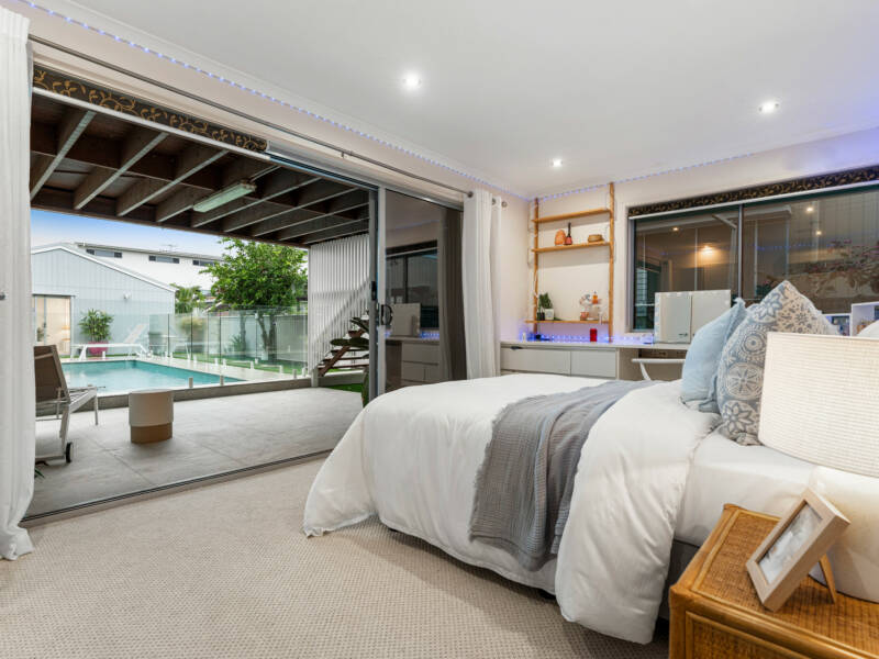 11 Earl Parade, Manly, QLD 4179 AUS