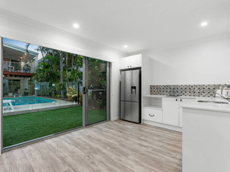 11 Earl Parade, Manly, QLD 4179 AUS