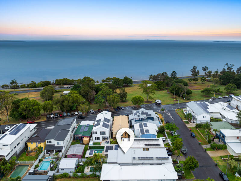 11 Earl Parade, Manly, QLD 4179 AUS