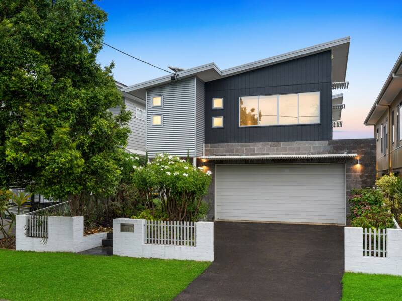 11 Earl Parade, Manly, QLD 4179 AUS