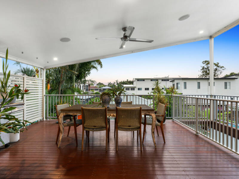 11 Earl Parade, Manly, QLD 4179 AUS