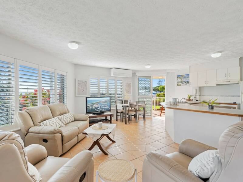 1/155 Wynnum Esplanade, Wynnum, QLD 4178 Australia