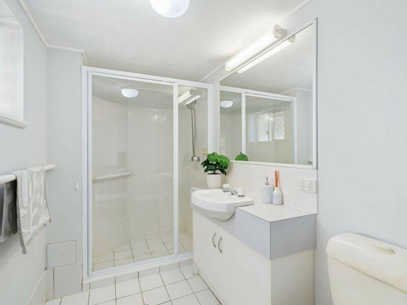 1/155 Wynnum Esplanade, Wynnum, QLD 4178 Australia