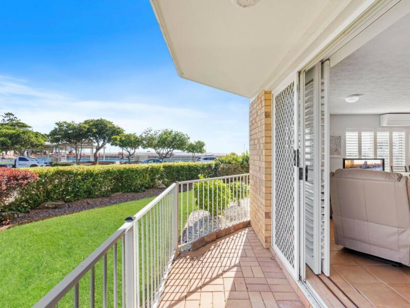 1/155 Wynnum Esplanade, Wynnum, QLD 4178 Australia