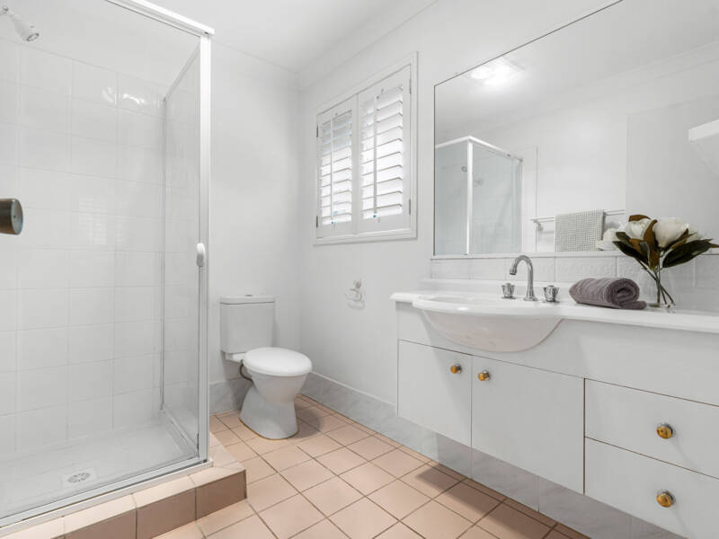 3 Christina Place, Belmont, QLD 4153 AUS