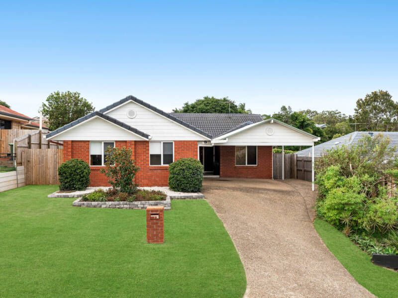 3 Christina Place, Belmont, QLD 4153 AUS