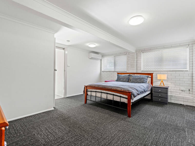 157 Birdwood Road, Carina Heights, QLD 4152 AUS