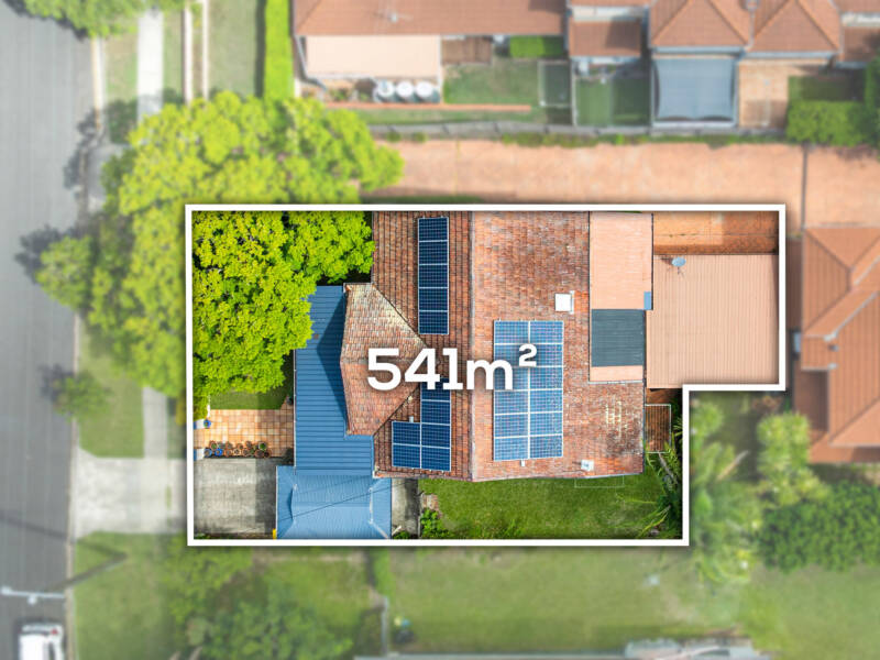 157 Birdwood Road, Carina Heights, QLD 4152 AUS