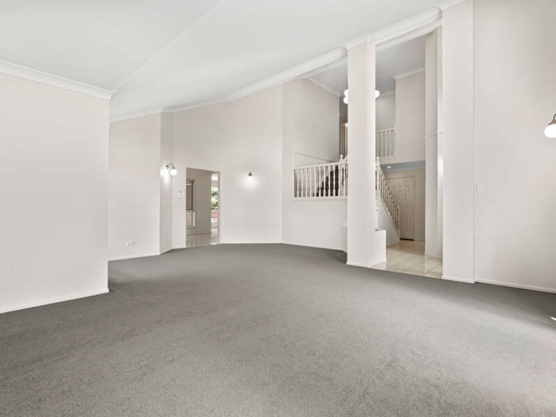 8 Paca Court, Wynnum West, QLD 4178 AUS